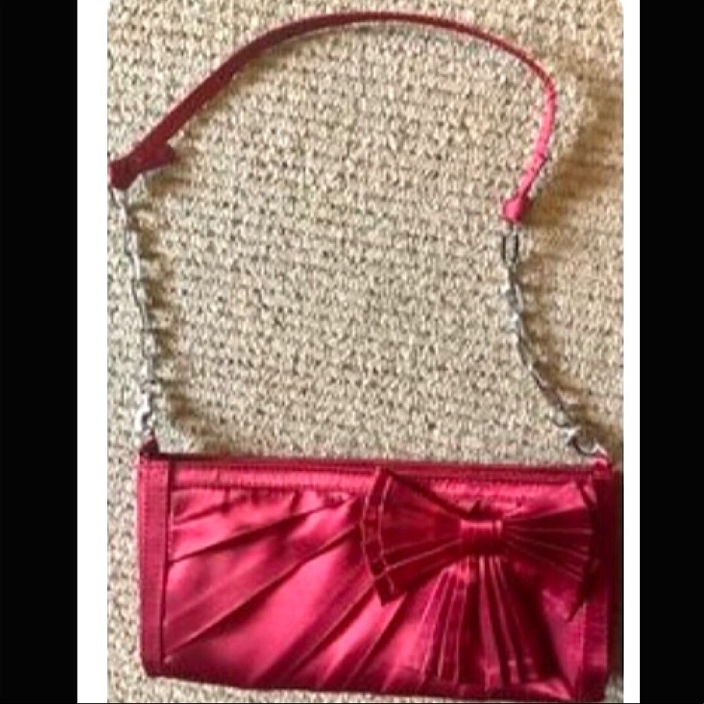 Satin Red Handbag With Decorative Bow